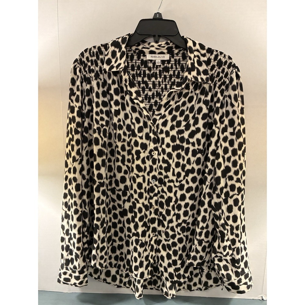 Rose & Olive Womens L Leopard Priint Button Front Blouse Smocked Yoke Top - Picture 1 of 7